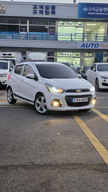 машины продают: Chevrolet Spark: 2018 г., 1 л, Вариатор, Бензин, Хетчбек