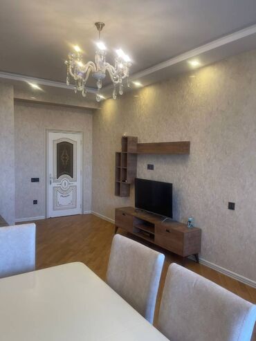 Uzunmüddətli kirayə mənzillər: Qara Qarayev praspekti,İnterturan mebel salonunun yaxinliginda, 17 — 1