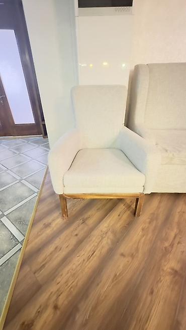 Прямые диваны: Прямой диван, Б/у — 15