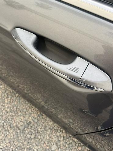 зона: Ford Fusion: 2013 г., 2 л, Автомат, Гибрид, Седан — 8