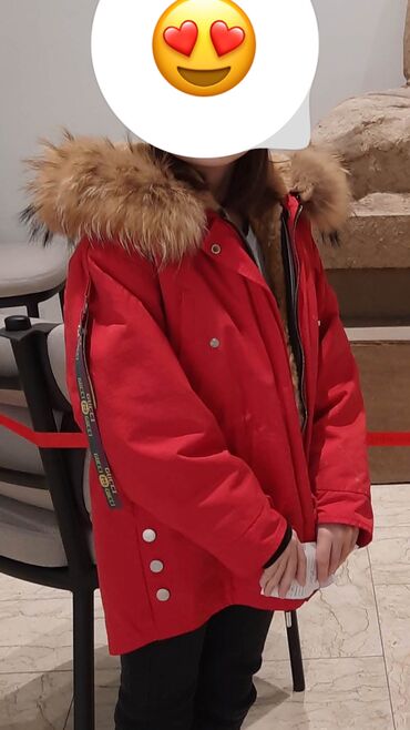 детские зимние куртки с мехом: Детская парка мех полностью натуралка, воротник енот . Подойдет 7-9