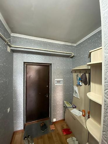 Продажа квартир: 1 комната, 34 м², ул. Баялинова / Орозбекова Элитка, 10 этаж, Косметический ремонт — 2