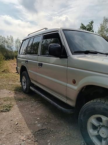 насосы для подкачивании колёс: Mitsubishi Pajero: 1994 г., 2.8 л, Механика, Дизель, Внедорожник — 3