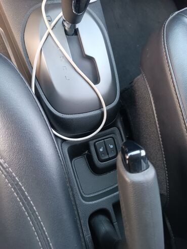 Chevrolet: Chevrolet Spark: 2018 г., 1 л, Вариатор, Бензин, Хэтчбэк — 12