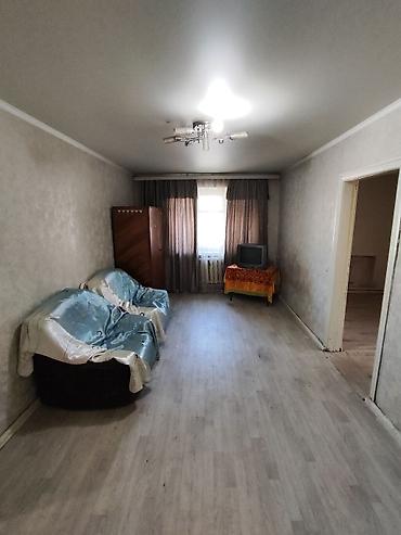 Продажа квартир: 2 комнаты, 42 м², Хрущевка, 1 этаж, Косметический ремонт — 1