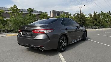 bye e5: Toyota Camry: 2021 г., 2.5 л, Автомат, Бензин, Седан — 2