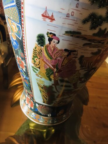 Vazalar: Guldan qedimi boyukdur ev dekoru ucun saxsidandir ustunde nagillardan — 5