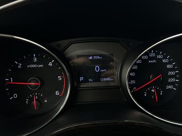 Kia: Kia Carnival: 2019 г., 2.2 л, Автомат, Дизель, Минивэн — 10