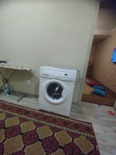 купить стиральную машину бу недорого: Стиральная машина LG, Б/у, Автомат, До 5 кг, Компактная