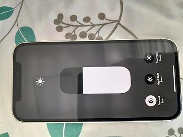 Apple iPhone: Смартфон Apple iPhone (серия с плоскими гранями, тройная камера) в — 4