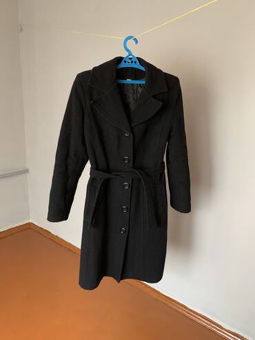 куртки женские большие размеры бишкек: Пальтолор, S (EU 36), M (EU 38)