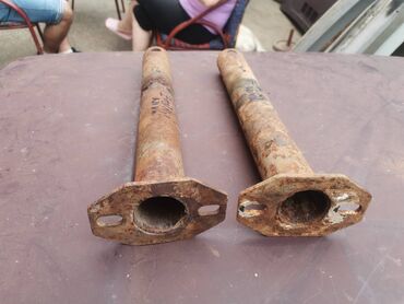 Auto delovi: Nosaci zadnjeg branika Lada 2121,21213,21214 Niva. Polovno, ocuvano — 6