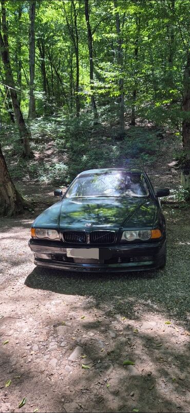 BMW: BMW 7 series: 4.4 l | 1998 il Sedan