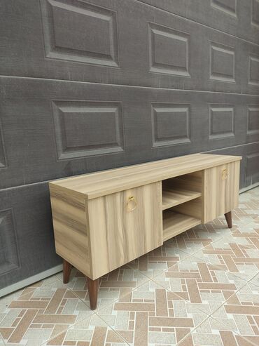 TV altlığı: Yeni, Düz TV altlığı, Rusiya — 5