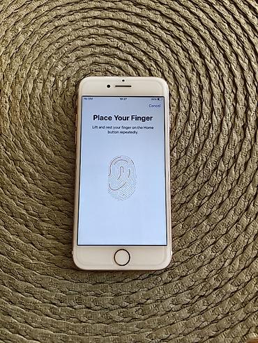 bass: Iphone 7 rozi sa 32 gb memorije, otključan za sve mreže. Telefon je — 5