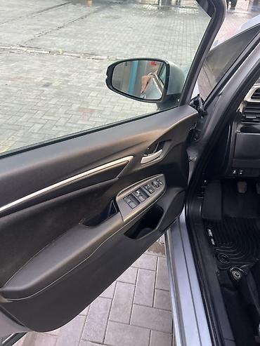 ender s: Honda Fit: 2018 г., 1.5 л, Механика, Бензин, Хэтчбэк — 6