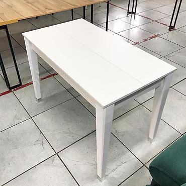 Столы для зала: 4,5 метровый стол-трансформер. В комплекте 8 вкладок, длину можно — 4