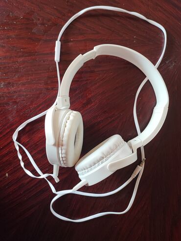 Slušalice: Na prodaju slušalice kao nove jednom korišćene