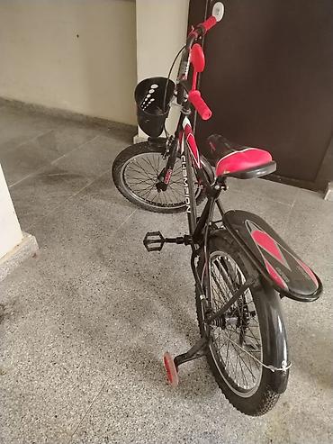 tap.az oyuncaqlar: Uşaq velosipedi – CHAMPION modeli - Rəng: qara-qırmızı ağ detallar — 1