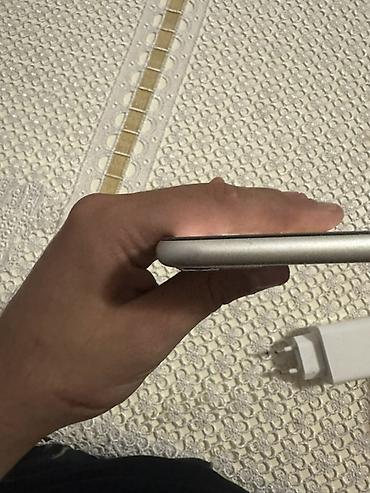 iphone 11 telefonu: IPhone 11, 64 GB, Ağ, Face ID — 2