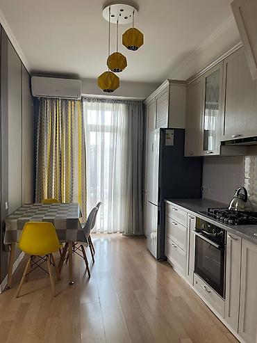 Долгосрочная аренда квартир: 3 комнаты, Агентство недвижимости, Без подселения, С мебелью полностью — 2