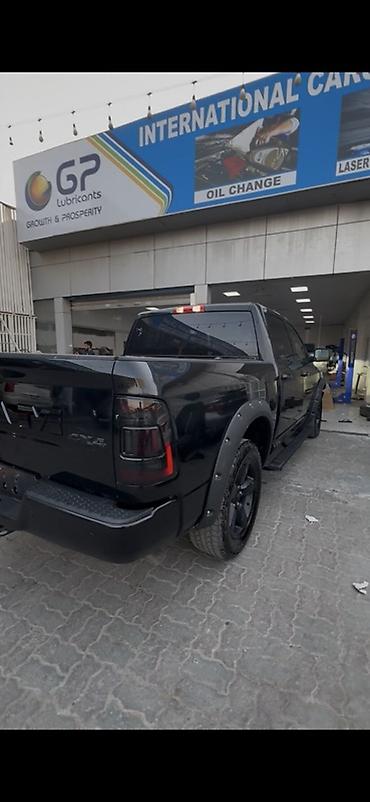 Dodge: Dodge Ram 1500: 2022 г., Бензин, Пикап — 18
