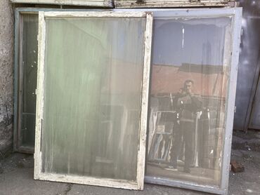 старый окно: Деревянное окно, Глухое, Б/у, 1110 *1680, Самовывоз, Бесплатная доставка