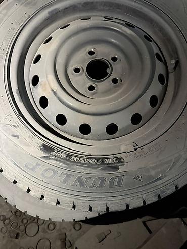 Шины и диски: Стальное колесо в сборе с зимней шиной Dunlop, стояли на Субару легаси — 1