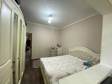 снять квартиру без риэлтора: 2 комнаты, 50 м², 105 серия, 3 этаж, Евроремонт