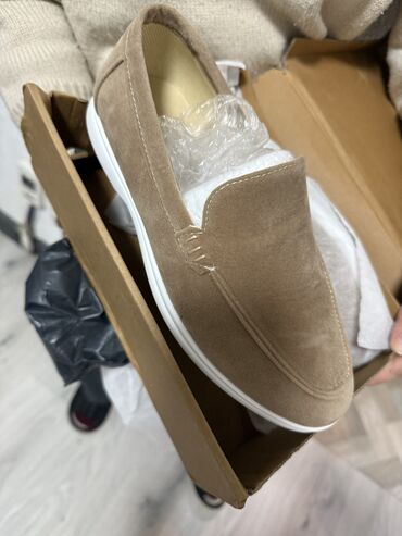 лоферы кожа: Продаю новые, ни разу не ношенные лоферы. Оказался большемеркой