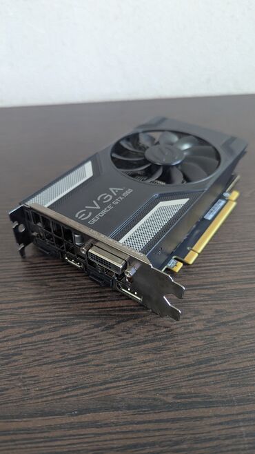 Видеокарты: Видеокарта, Б/у, GeForce GTX, 4 ГБ, Для ПК