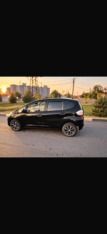 скупка авто: Honda Jazz: 2009 г., 1.4 л, Робот, Бензин, Хэтчбэк — 5