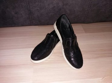 crna cipkana haljina i cipele: Espadrile, 39