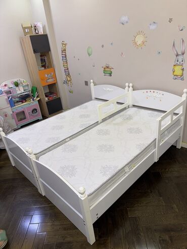 детская кровать машина купить: Qız üçün, İşlənmiş, Çarpayı, Matras ilə, Siyirməli