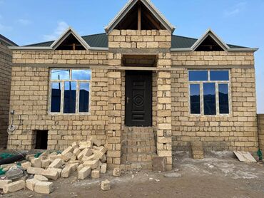 saray qesebesinde satilan heyet evleri: Masazır 3 otaqlı, 62 kv. m, Kredit var, Təmirsiz