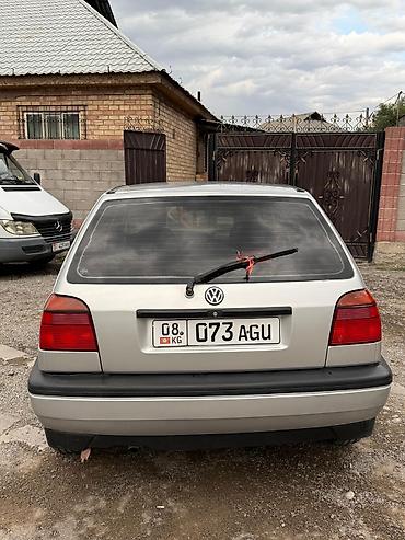 agu: Volkswagen Golf: 1992 г., 1.8 л, Механика, Бензин, Хэтчбэк — 4
