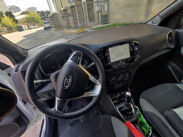 ravon r3 salon: Lada XRay avtomobili rahat və praktik bir hetçbekdir. Geniş salonu və