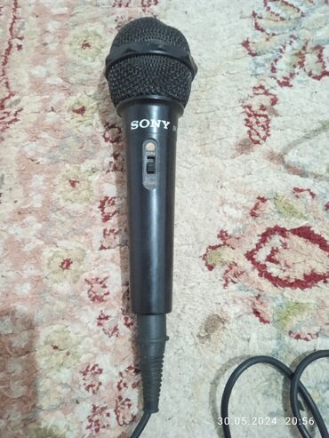 Инструментальные микрофоны: Продаю инструментальный микрофон SONY
