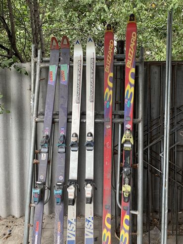 Спорт и отдых: Продаю лыжи, не катались лет 5, состоянии как на фото, если нужно