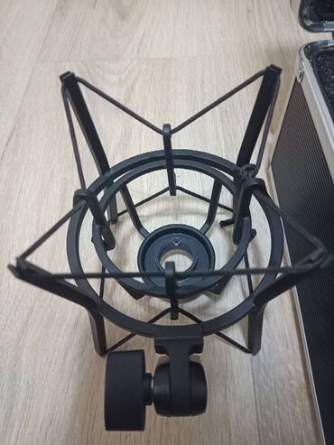 Mikrofonlar: Simli Mikrofon — 4