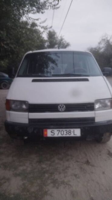 объем 1: Volkswagen Transporter: 1994 г., 1.9 л, Механика, Дизель, Van