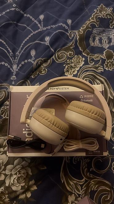 Energy Sistem Radio Color simsiz qulaqcıq Xüsusiyyətlər: - Bluetooth