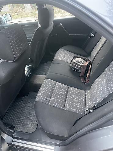 Mercedes-Benz: Mercedes-Benz C-Class: 1994 г., 2 л, Бензин — 11