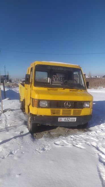 Mercedes-Benz: Срочно !!Мерседес бенз 1988год выпуска 2.3обьем только чалгыла