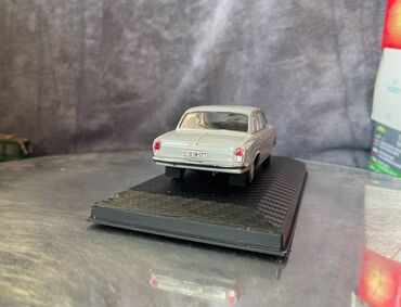 Avtomobil modelləri: QAZ, 1986 il, 1:43, Dəmir, Ödənişli çatdırılma — 14