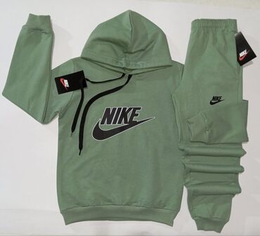 Komplet trenerke: Nike — 25