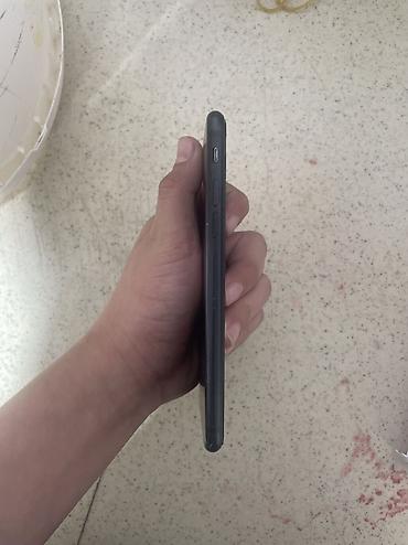 note 2: IPhone 7, Б/у, 32 ГБ, Черный, Защитное стекло, Чехол, 100 % — 7