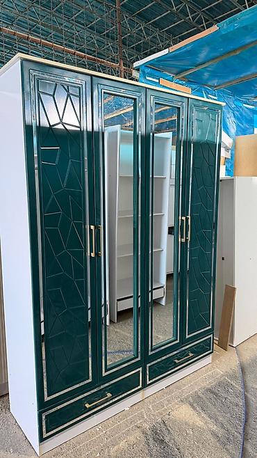 Шифоньеры, шкафы для одежды: Шкаф-купе/распашной 4‑дверный с зеркалами - Конфигурация: 4 распашные — 1