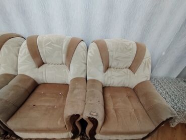 rif ofis mebelleri: İşlənmiş, Kreslo-oturacaq, Vеlur parça, Kredit yoxdur, Çatdırılma yoxdur
