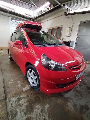 Honda Fit: 2002 г., 1.3 л, Вариатор, Бензин, Хэтчбэк at lalafo.kg Honda Fit: 2002 г., 1.3 л, Вариатор, Бензин, Хэтчбэк
